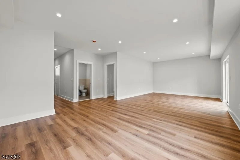 Photo of 404 Rutgers Ave