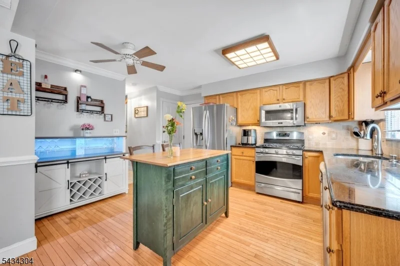 Photo of 244 Juniper Ln