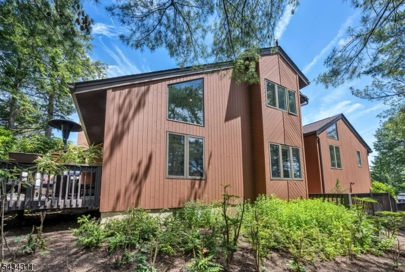 Photo of 27 Moran Rd