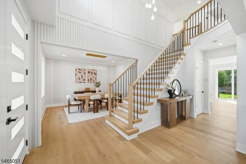 Photo of 123 Forest Ave