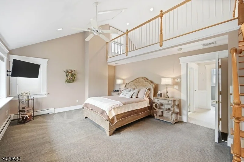 Photo of 206 Long Pond Rd