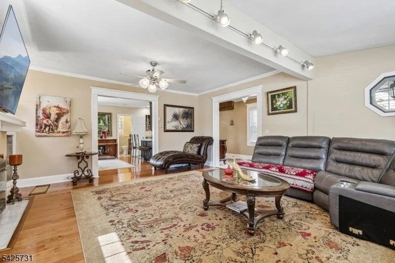Photo of 296 Montclair Ave