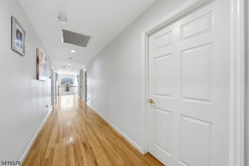 Photo of 270 Baldwin Ave