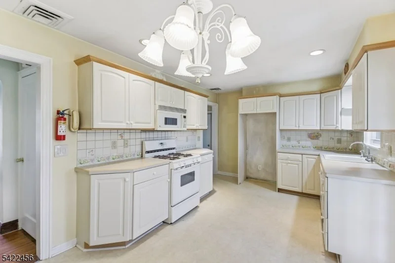 Photo of 59 Pershing Rd