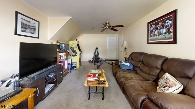 Photo of 30 Pembrook Dr