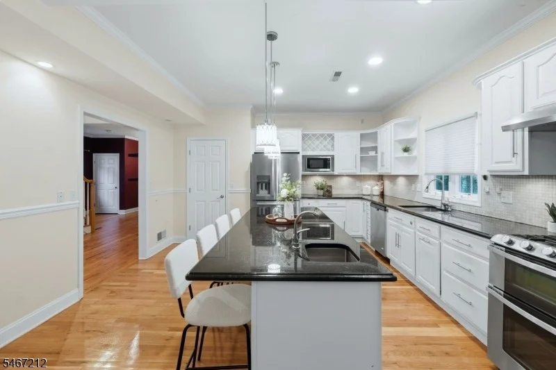 Photo of 12 Vine St