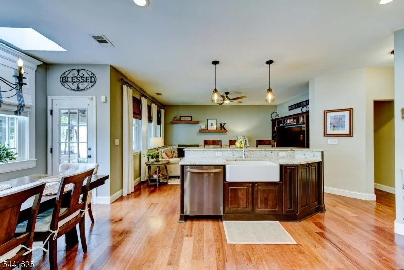 Photo of 88 Watch Hill Rd