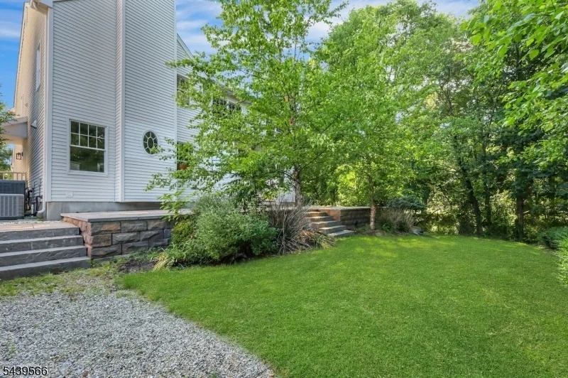 Photo of 28 Serrell Dr