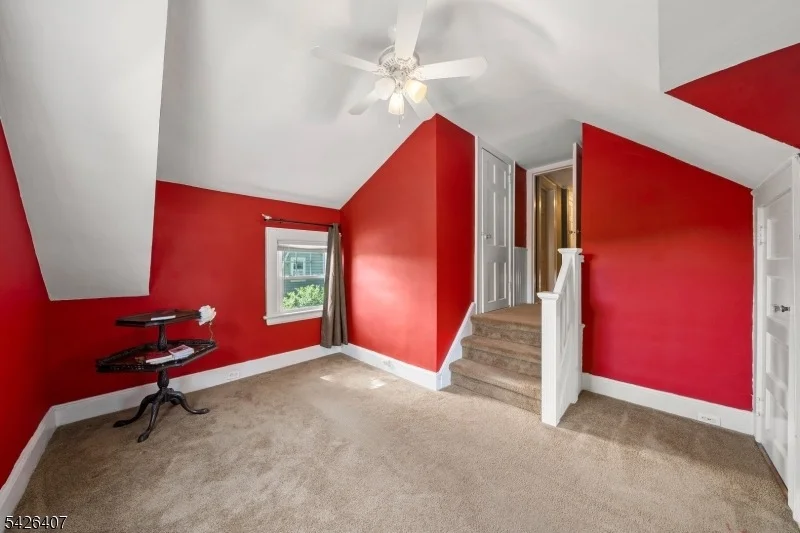 Photo of 192 Gregory Ave