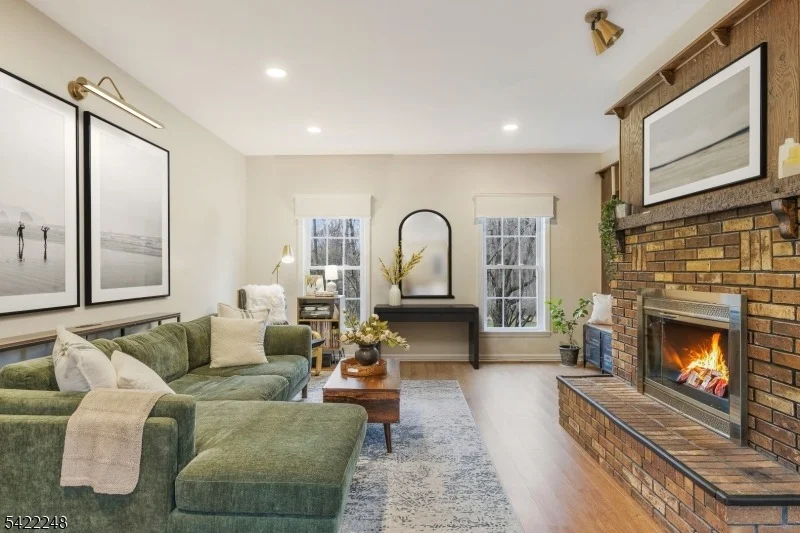 Photo of 66 Grayrock Rd