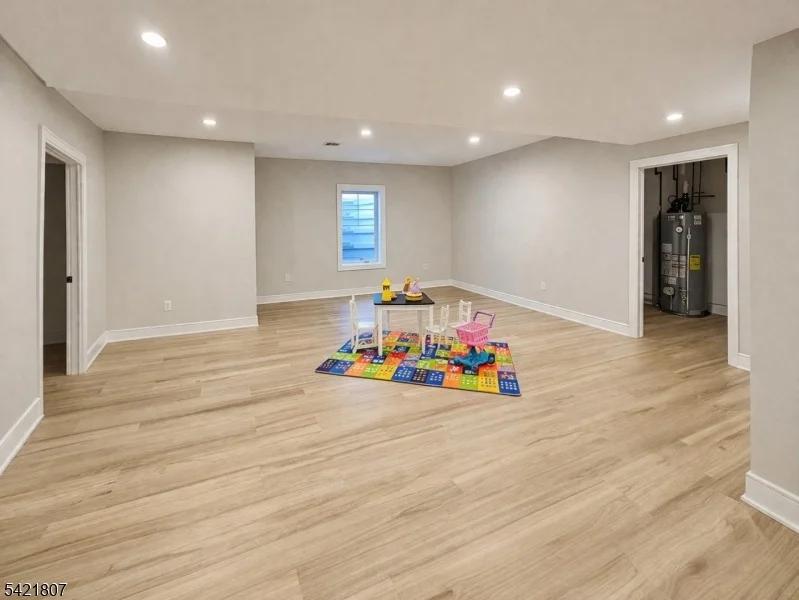 Photo of 152 Harrow Rd
