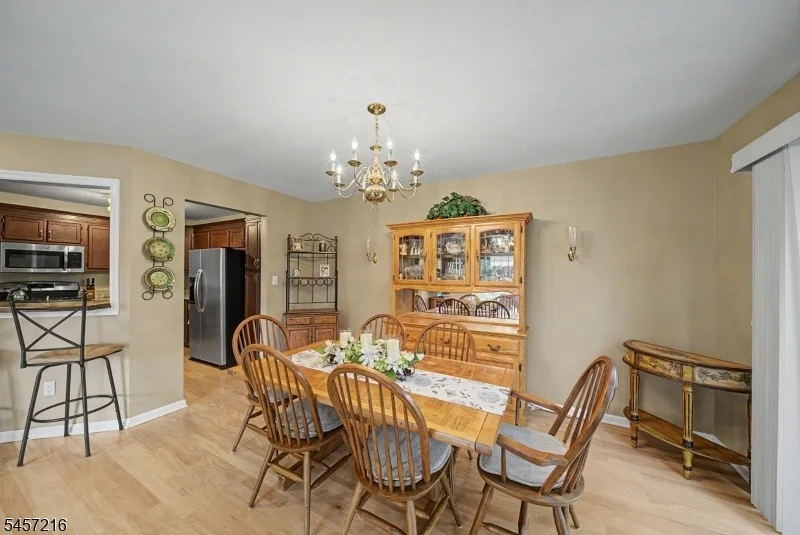 Photo of 42 HICKORY WAY