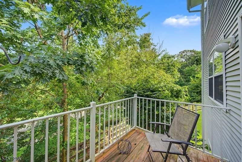 Photo of 42 HICKORY WAY