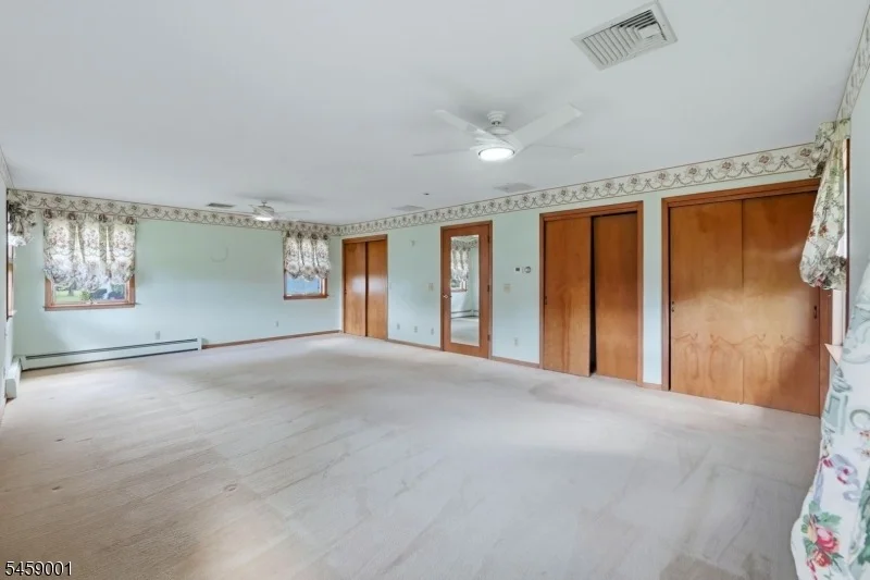 Photo of 23 Glendale Dr