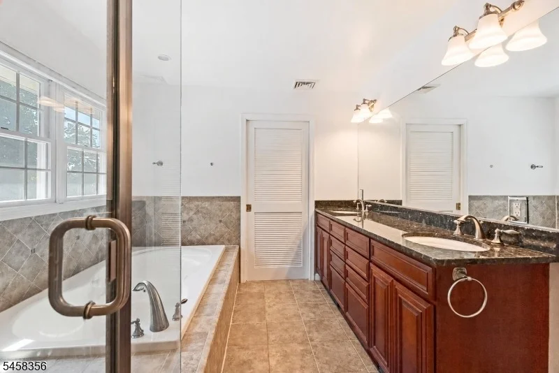 Photo of 64 Spring Valley Rd