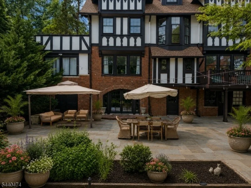 Photo of 111 Upper Mountain Ave