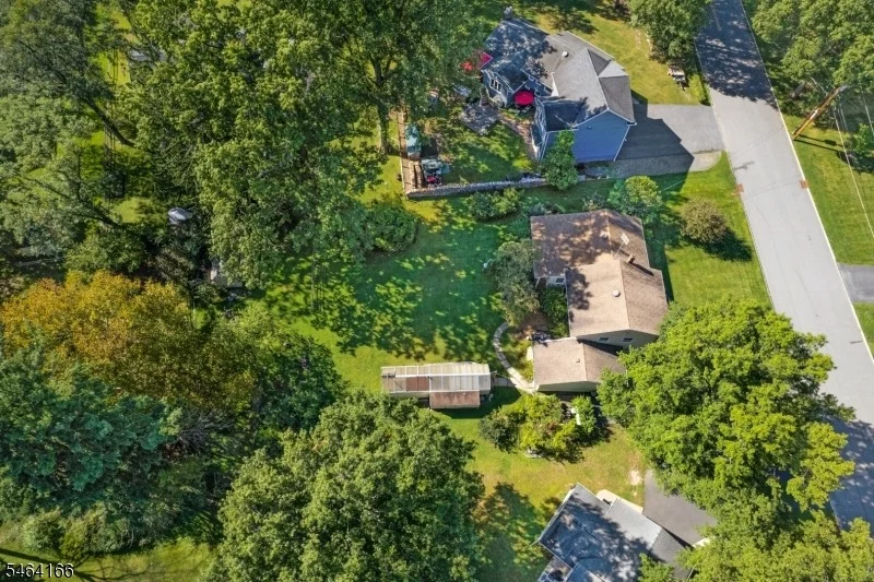 Photo of 4 Pierson Ln