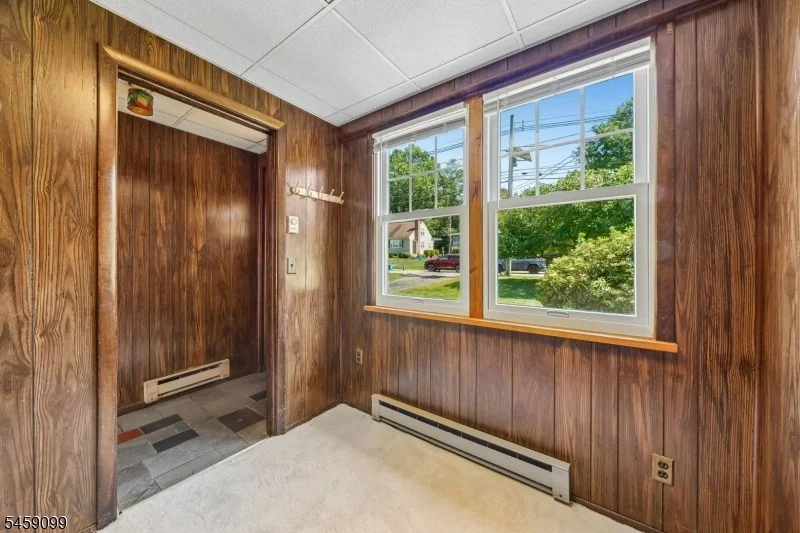 Photo of 327 Saint Cloud Ave