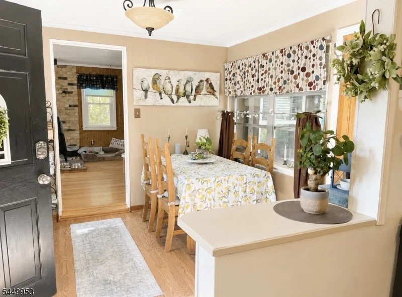 Photo of 501 Diamond Spring Rd