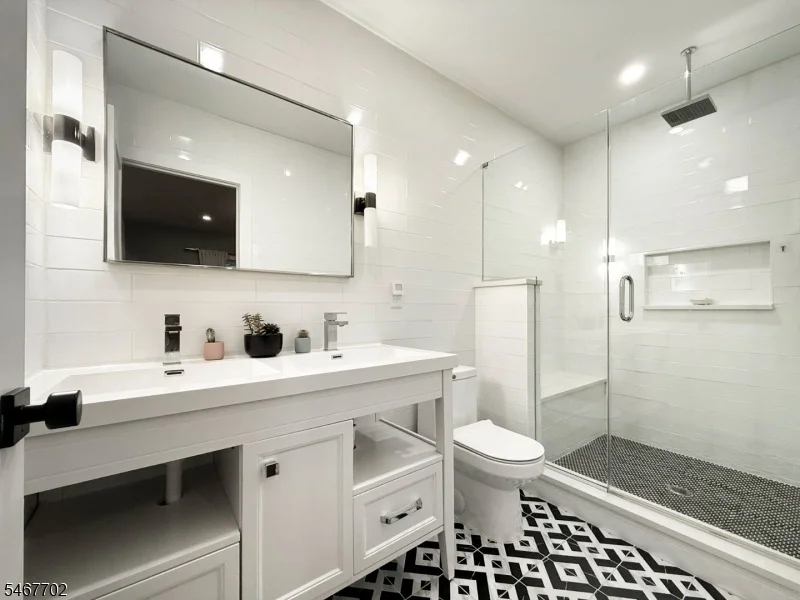 Photo of 46 Ridgeway Ave