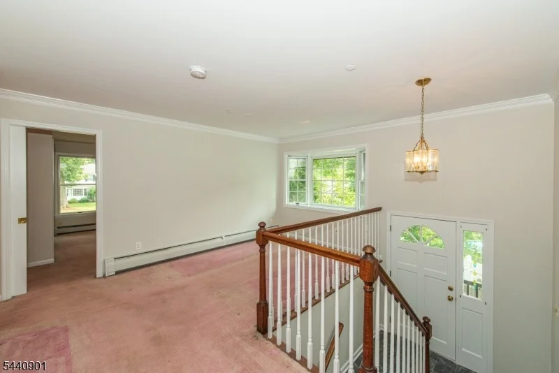 Photo of 9 Flintlock Dr