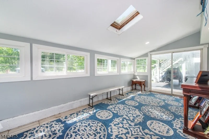 Photo of 19 Little Rd