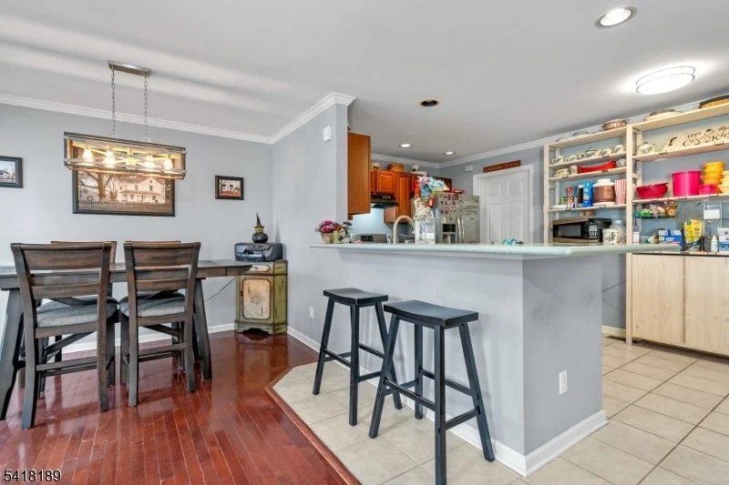 Photo of 89 Bourne Cir