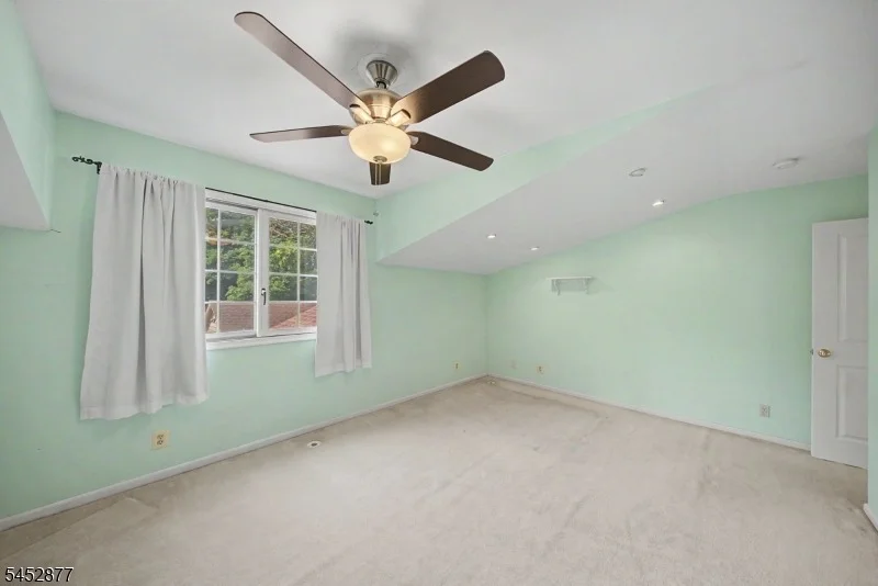 Photo of 409 RIDGE ROAD