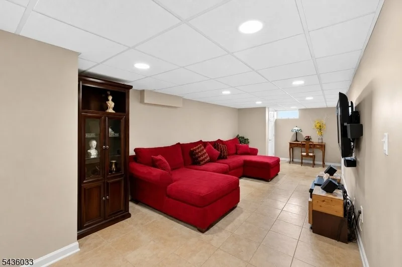 Photo of 73 JAMES AVENUE