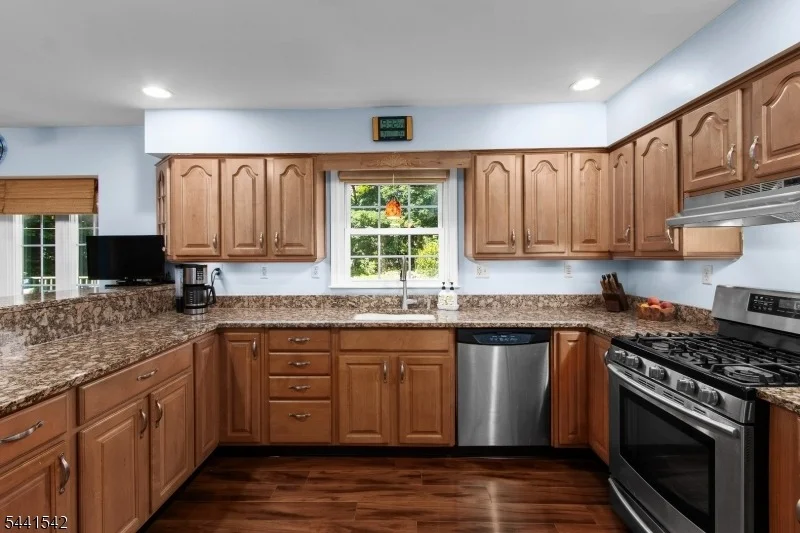 Photo of 18 Shearman Rd