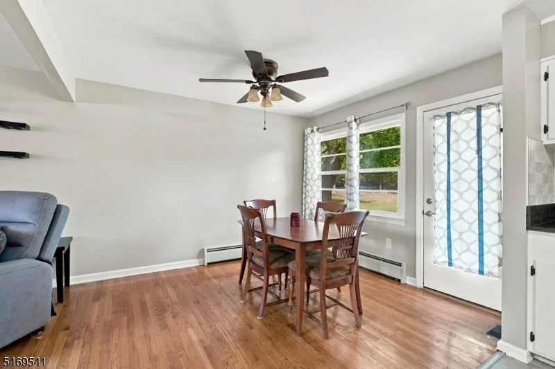 Photo of 3 Meadow Brook Rd