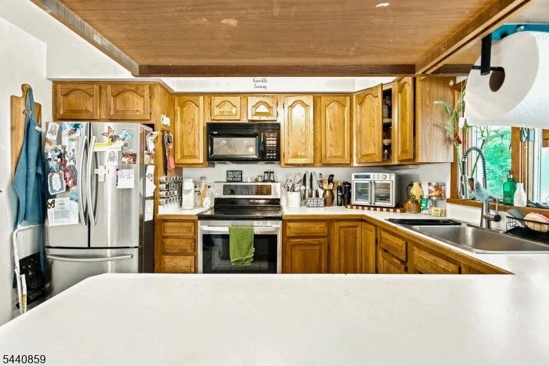 Photo of 194 Decker Pond Rd