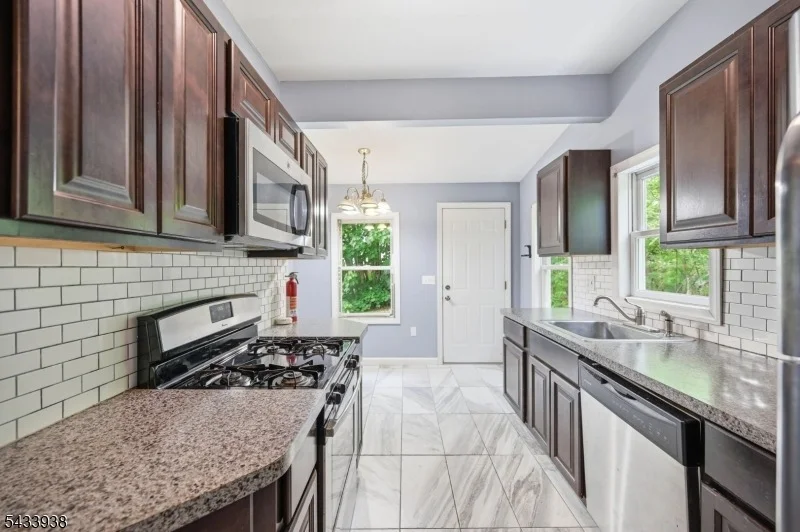 Photo of 16 Morsemere Rd