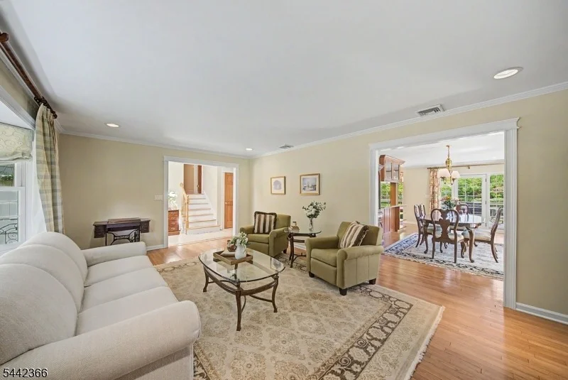 Photo of 28 Lyonsville Rd