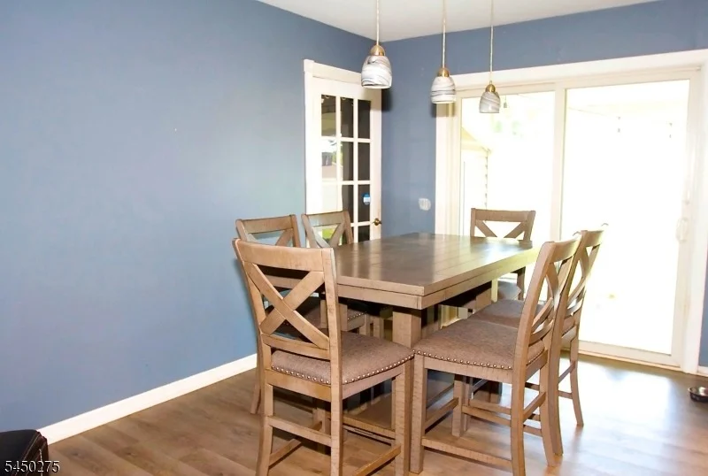 Photo of 319 Spruce Dr