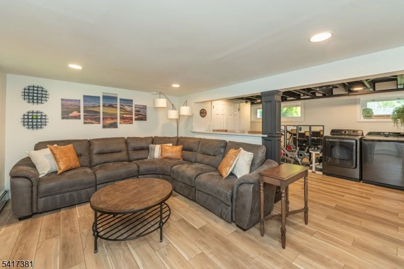 Photo of 145 Elm St