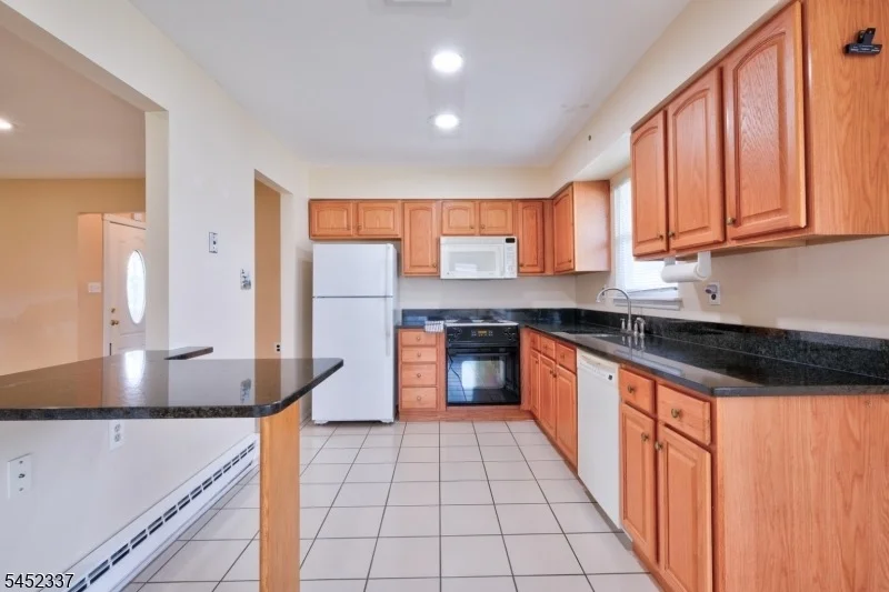 Photo of 6 PHILLIPS RD