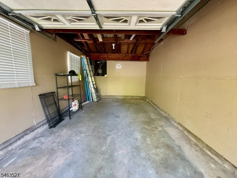 Photo of 44 Drake Rd