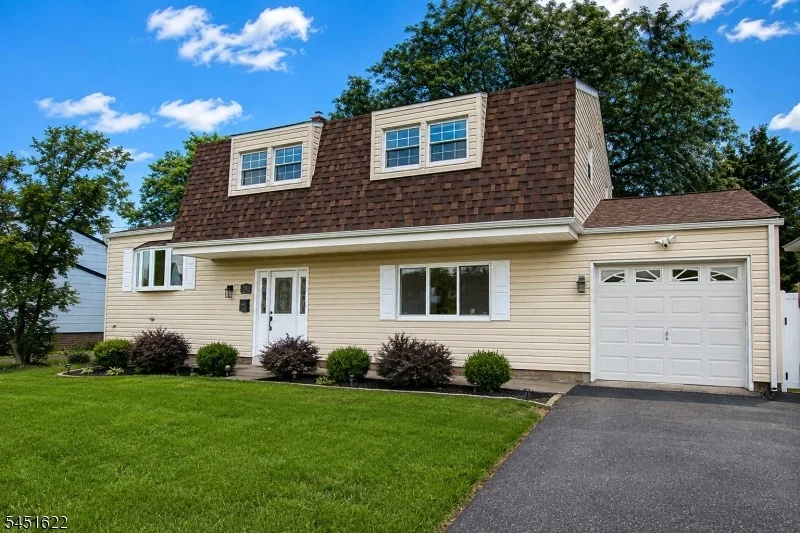 Photo of 13 Patton Dr