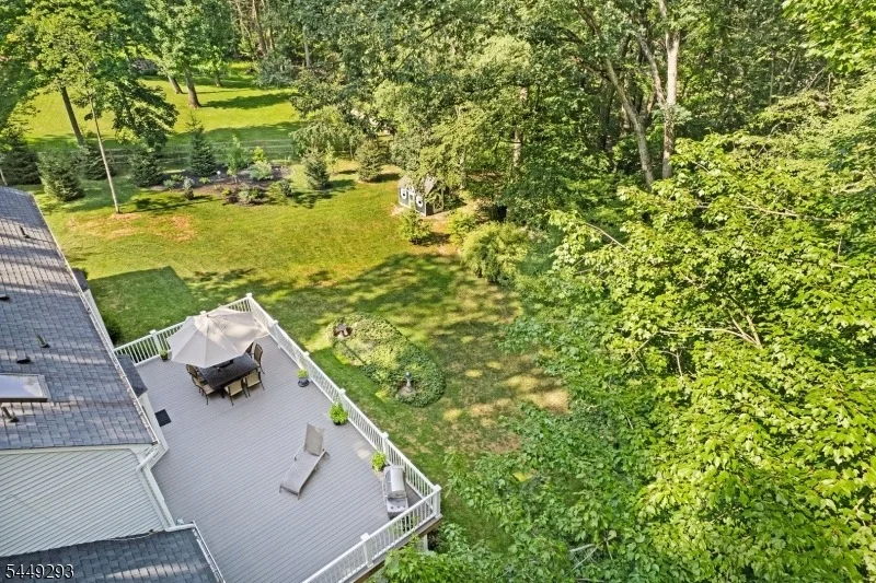 Photo of 11 Summit Rd