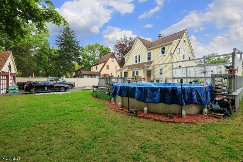 Photo of 1115 Central Ave
