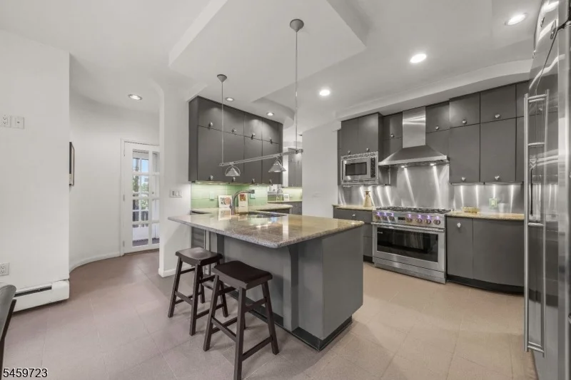 Photo of 303 Upper Mountain Avenue