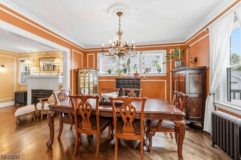 Photo of 16 Coolidge Ave