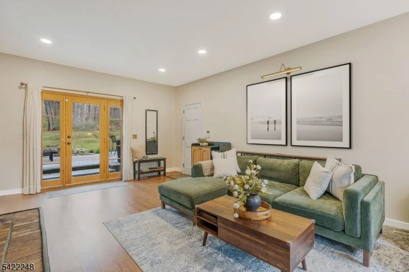 Photo of 66 Grayrock Rd