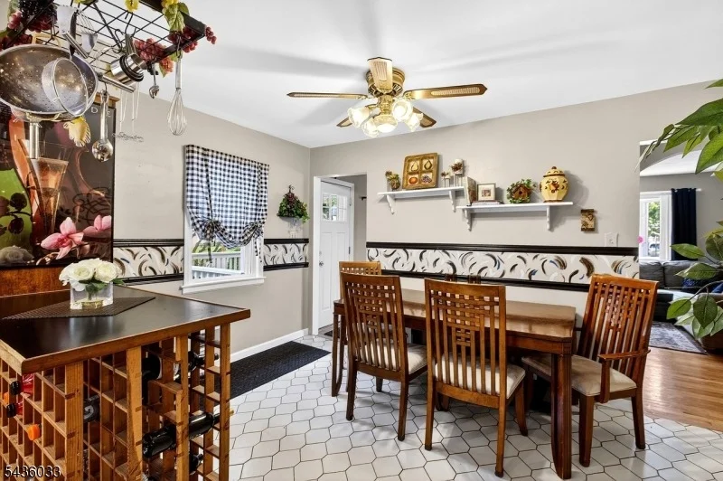 Photo of 73 JAMES AVENUE