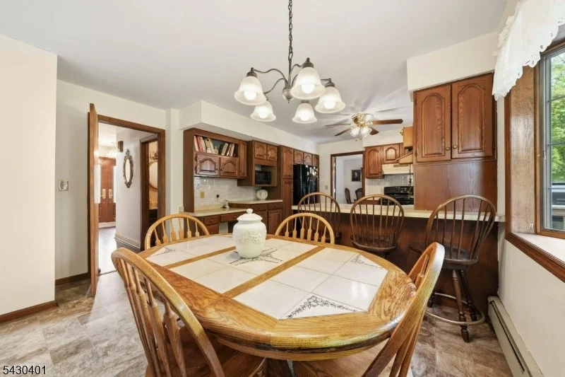 Photo of 621 Bloomfield Ave