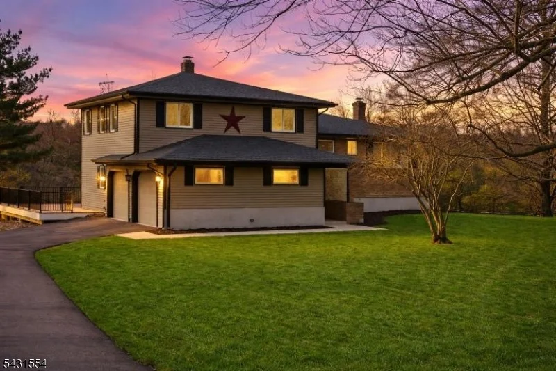 Photo of 16 SCHAAF ROAD