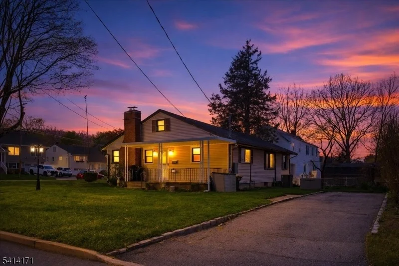 Photo of 96 Wiltop Rd