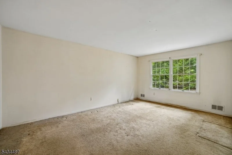 Photo of 137 Beekman Rd