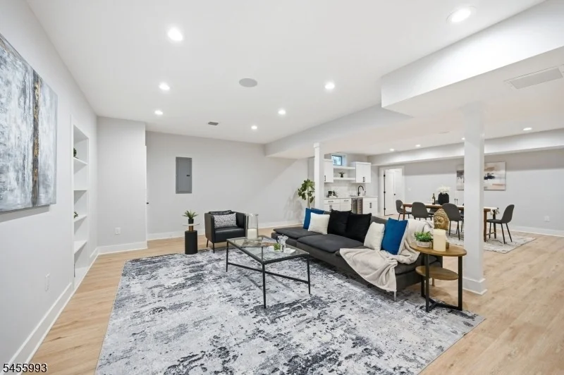 Photo of 41 Orchard Rd